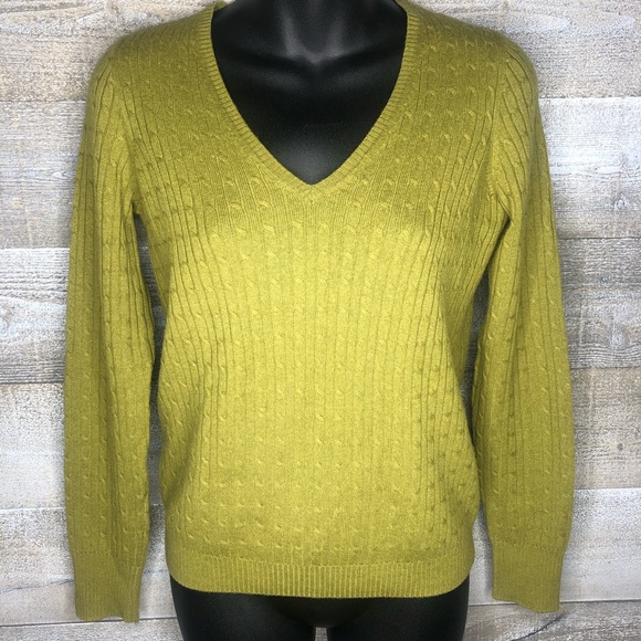 J Crew factory class cable knit green v neck sweater - Picture 1 of 3